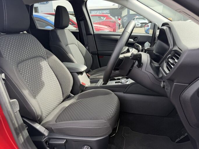 Ford Escape Titanium 2.5L FHEV SUV Auto 2026