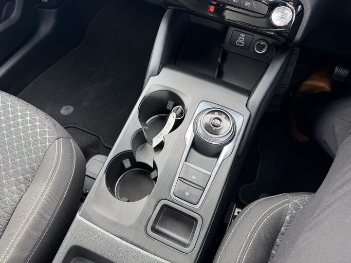 Ford Escape Titanium 2.5L FHEV SUV Auto 2026