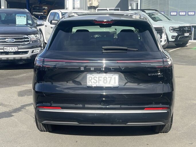 Geely Starray EM-i Inspire PHEV 2026