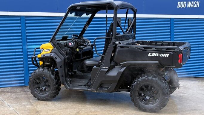 Can-Am Defender HD7 2022