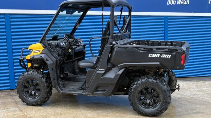 Can-Am Defender HD7 2022