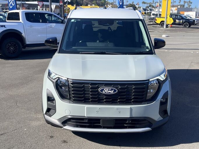Ford Transit Courier Tourneo 1.0 Petrol 2026