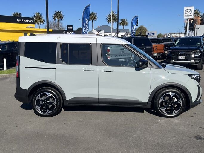 Ford Transit Courier Tourneo 1.0 Petrol 2026