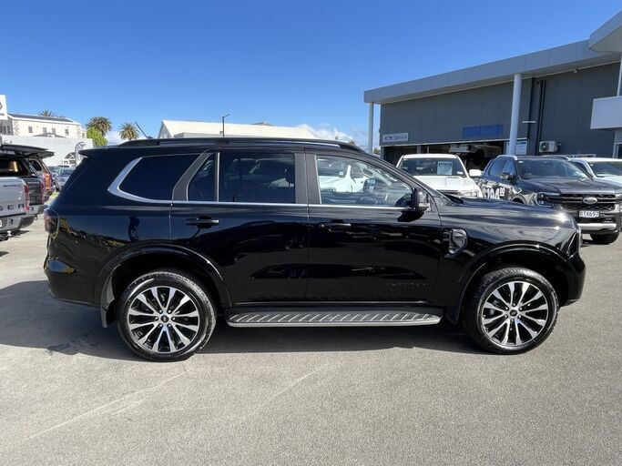 Ford Everest Platinum 3.0D V6 AWD 2026